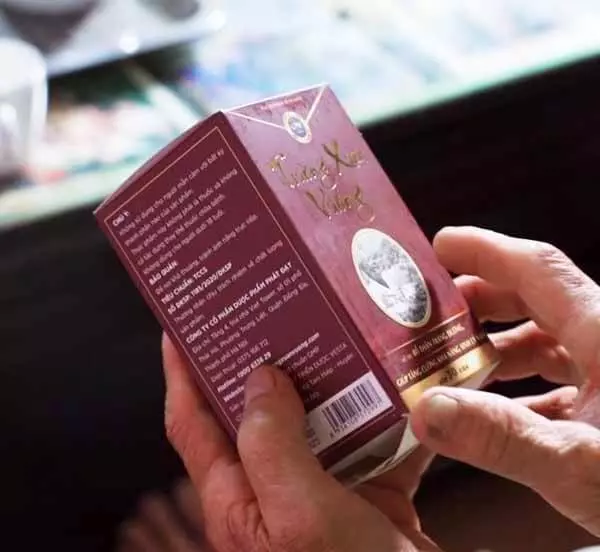 trường xuân vương có bán ở hiệu thuốc không